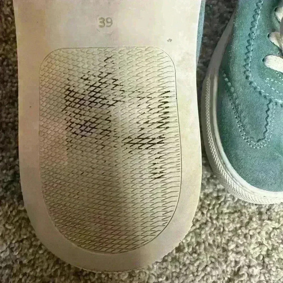 Pajar sneakers women’s size 39 - Picture 8 of 8